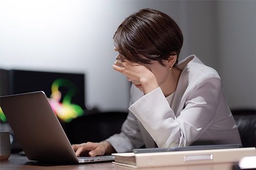 労働者側からの労働審判とは？ 手続きの流れや注意点を解説